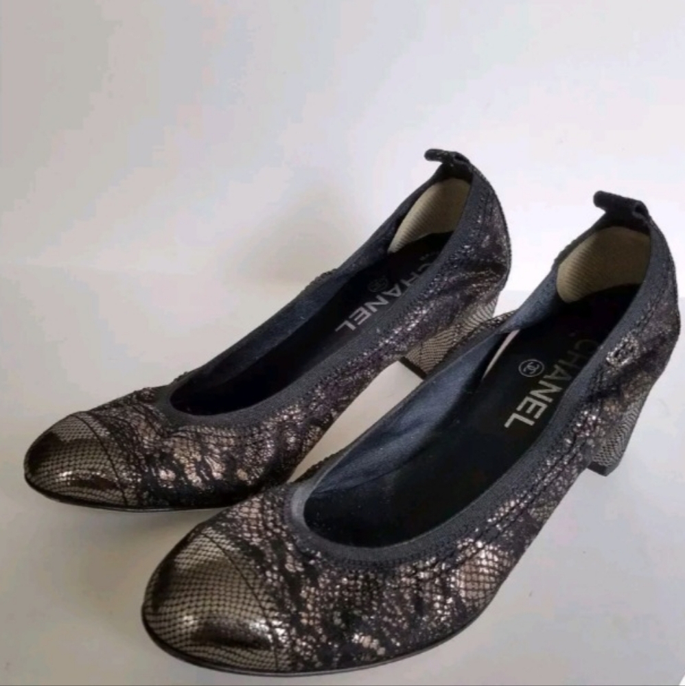Vintage Y2K Authentic Chanel Women's Black and Silver Shoes Size 6.5 - Picture 6 of 8